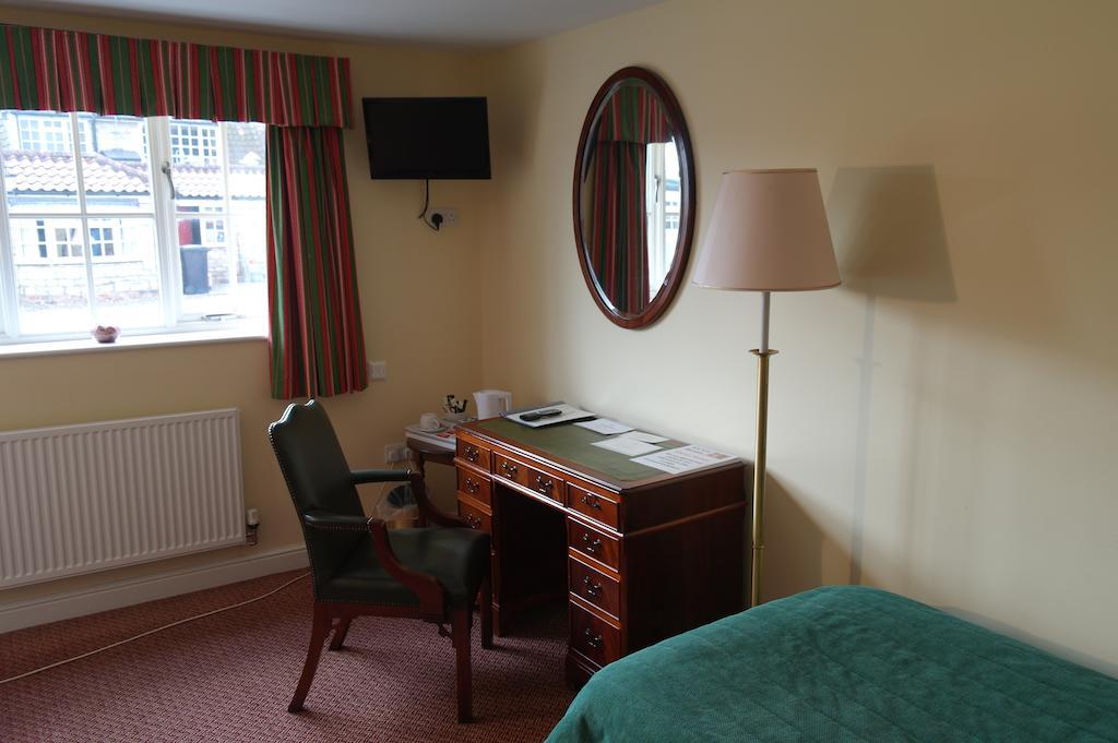 Red Lion Dunston Hotel Branston  Екстериор снимка