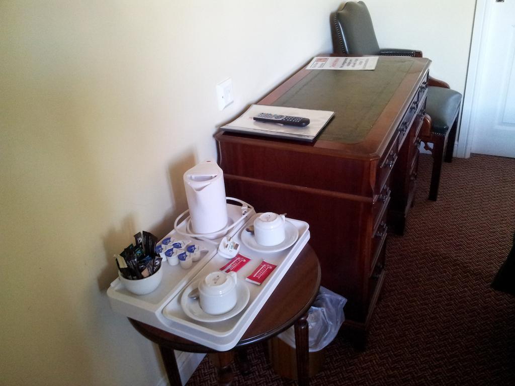 Red Lion Dunston Hotel Branston  Екстериор снимка