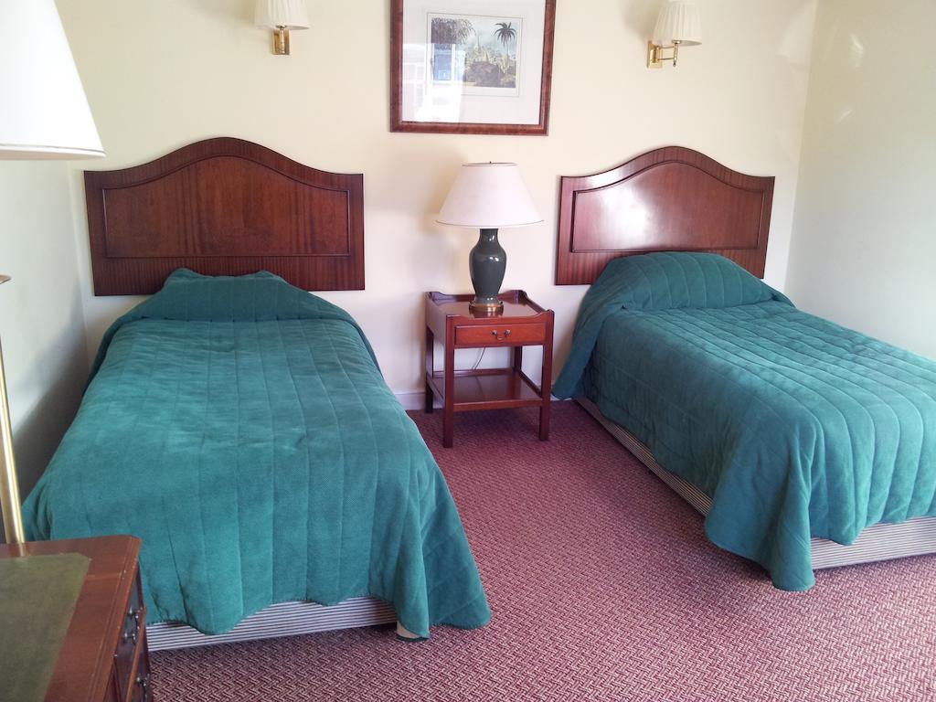 Red Lion Dunston Hotel Branston  Екстериор снимка